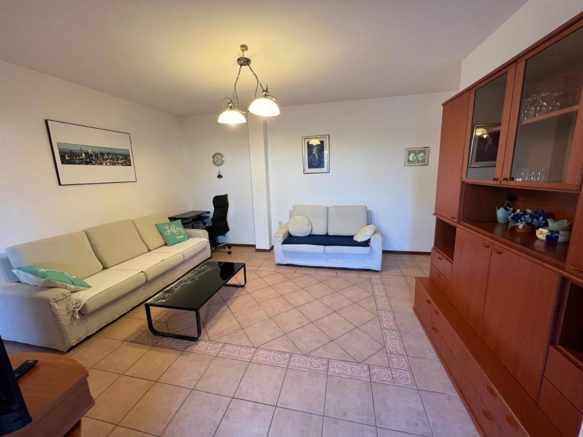 Apartment Luka Novaglia Esterno foto